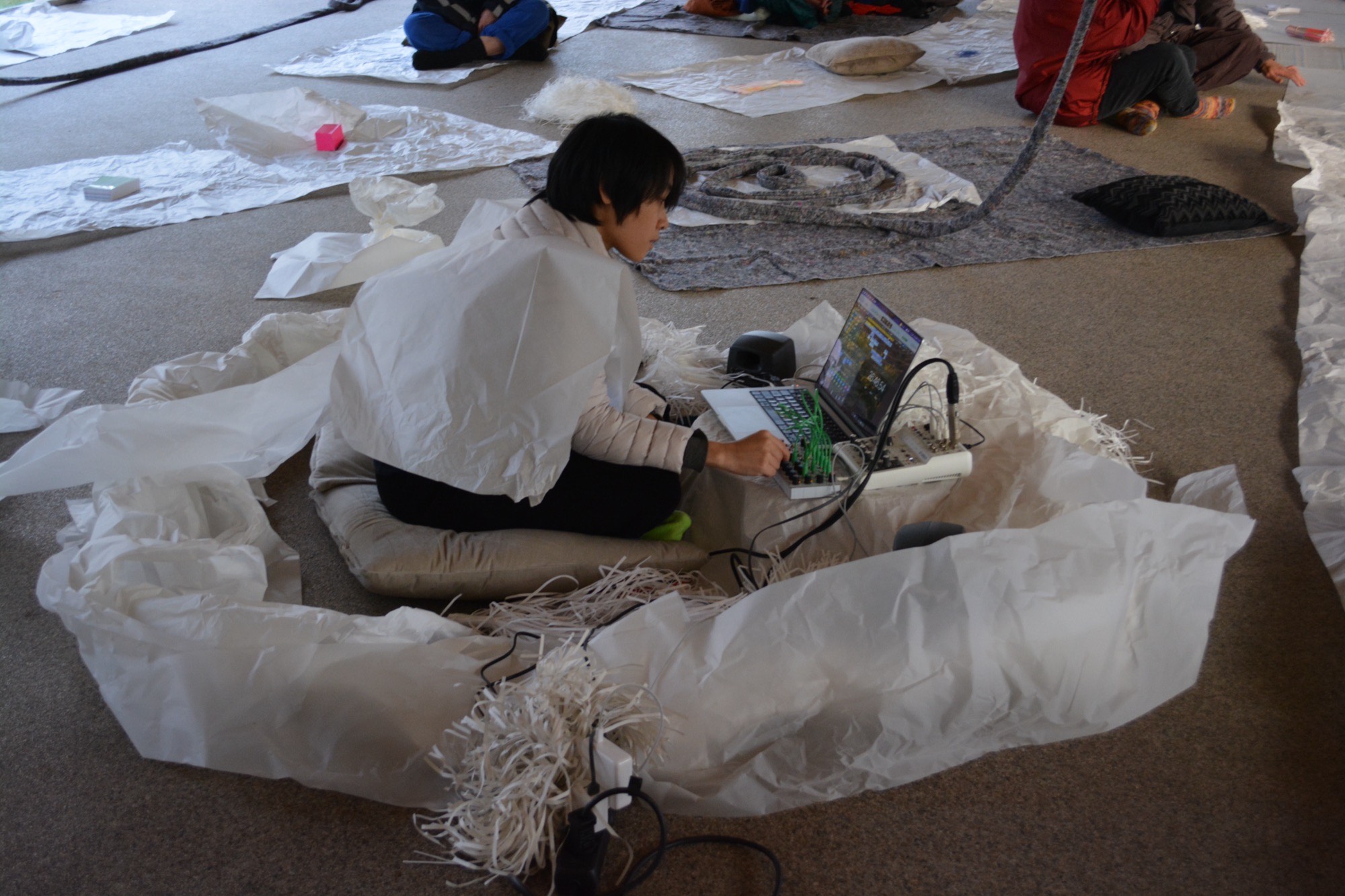 Slow Turning Between Two Lights